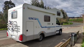 Autocaravana Capuchina Knaus Sky Traveller DKG 650