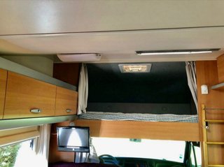 Autocaravana Capuchina Knaus Sky Traveller DKG 650