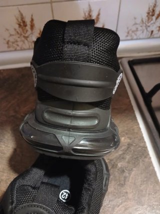 Zapatos de trabajo negros