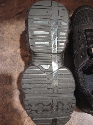Zapatos de trabajo negros