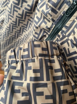 Chaqueta Fendi Beige y Marrón