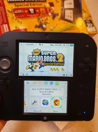 Nintendo 2DS Super Mario Bros. 2 Ed. Speciale