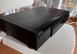 COLECCIÓN DE 250 CDs + Reproductor Sony Hi-Fi