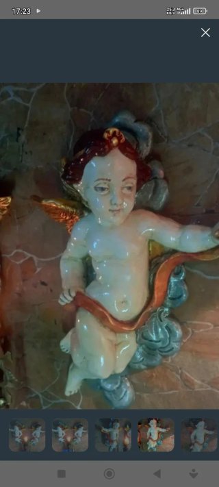 Antichi angeli decorativi
