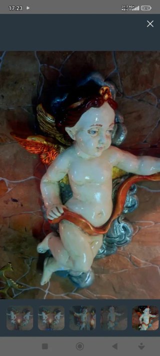 Antichi angeli decorativi