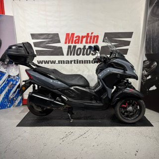 YAMAHA Tricity 300