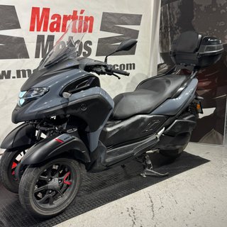 YAMAHA Tricity 300