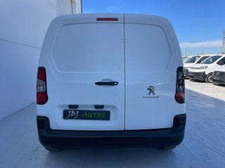 Peugeot Partner BlueHDi 100 cv. -Av. Motor- 7.500€