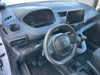 Peugeot Partner BlueHDi 100 cv. -Av. Motor- 7.500€