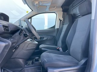 Peugeot Partner BlueHDi 100 cv. -Av. Motor- 7.500€