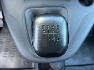 Peugeot Partner BlueHDi 100 cv. -Av. Motor- 7.500€