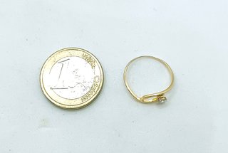 Solitario de oro de 18k circonita, 0.94 g, T-14.