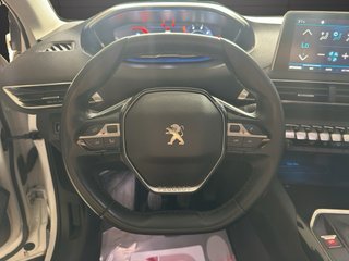 PEUGEOT 3008 1.5 BlueHDi SS Allure