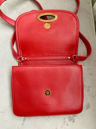 Bolso piel rojo Zara