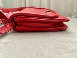Bolso piel rojo Zara