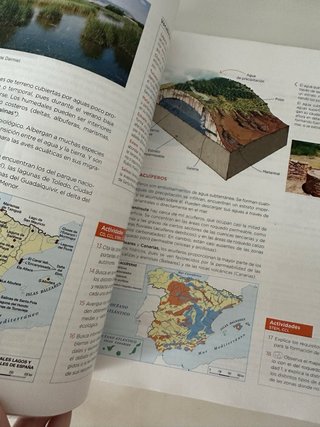 Libros Geografía 2 Bachillerato Anaya y Operación