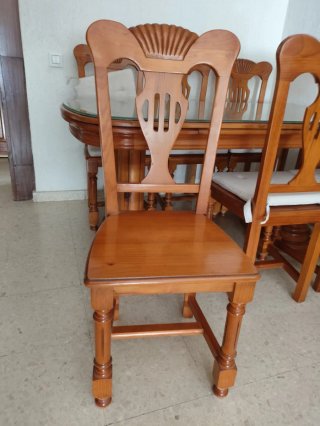 Mesa comedor extensible y 6 sillas madera