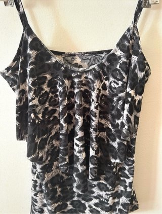 Top tirantes estampado animal