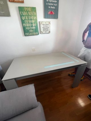Mesa comedor hasta 8 personas