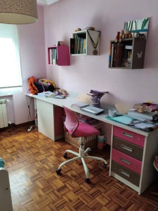 Habitación de niña como nueva
