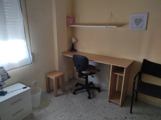 Alquilo habitación para estudiantes en Mérida.