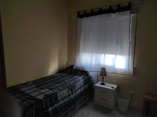 Alquilo habitación para estudiantes en Mérida.