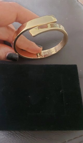 Pulsera Viceroy dorada mujer