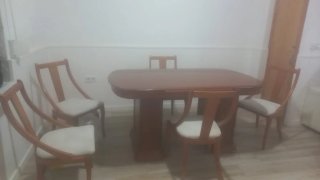 Mesa comedor y 5 sillas madera