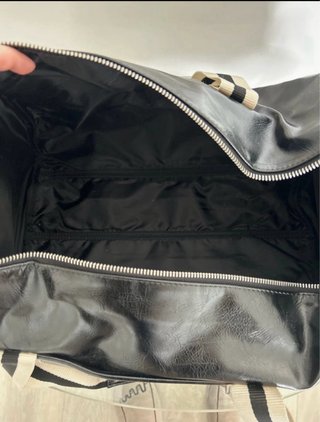 Bolsa Deporte Cuero Fred Perry Beige/Negro