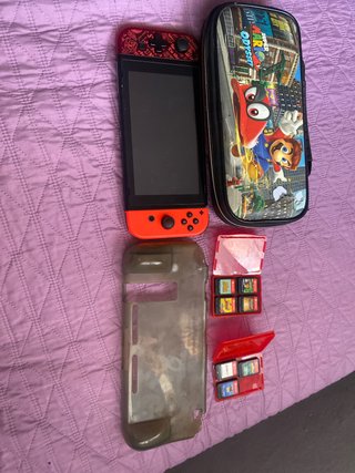 Nintendo Switch con juegos y accesorios