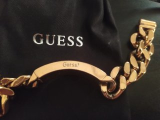 Pulsera Guess Dorada