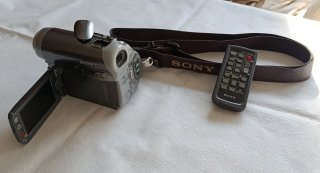 Videocámara Sony Handycam DCR-HC90E (MiniDV)