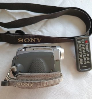 Videocámara Sony Handycam DCR-HC90E (MiniDV)