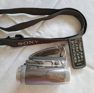 Videocámara Sony Handycam DCR-HC90E (MiniDV)