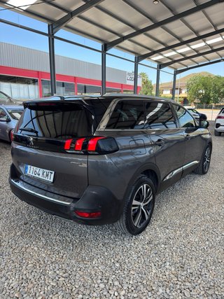 Peugeot 5008 2018