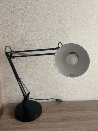 Lámpara de escritorio
