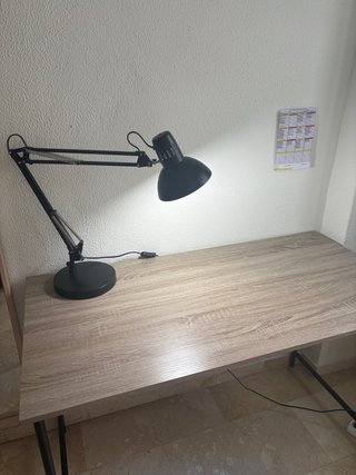 Lámpara de escritorio