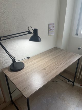 Lámpara de escritorio