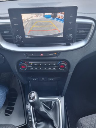 KIA XCeed 1.5MHEV IMT DRIVE