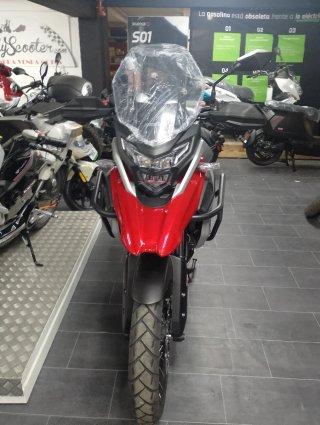 Macbor Montana XR5 510 Roja y Negra
