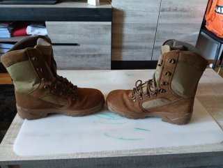 Botas militares de montaña