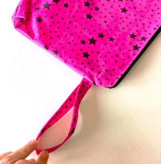 Neceser Misako rosa fucsia estrellas negras