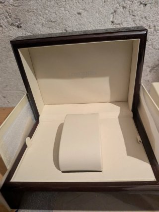 Custodia Longines Marrone