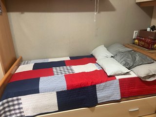 Dormitorio juvenil melamina haya y cerezo