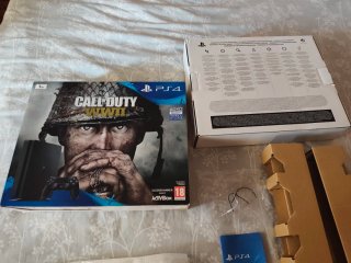 Caja PS4 Slim 1TB Call of Duty WWII**