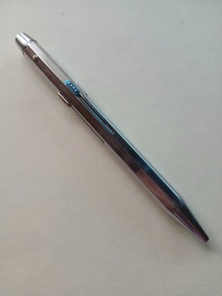 Bolígrafo Nitook plateado
