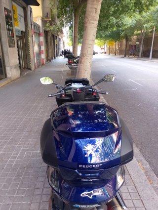 Peugeot Metropolis 2022 6000km Azul Oscuro