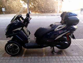 Peugeot Metropolis 2022 6000km Azul Oscuro