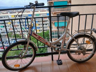 Bicicleta Urbana Plegable Plata en Barcelona