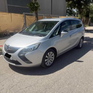 Opel Zafira Tourer 2013